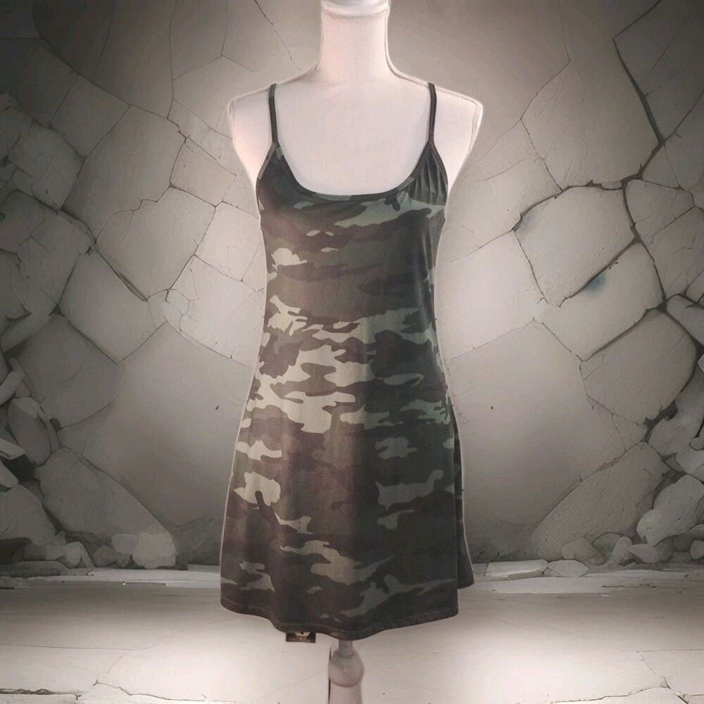 EVCR Womens Camouflage Athletic Slip Dress w/shorts Spaghetti Strap Scoop Neck M